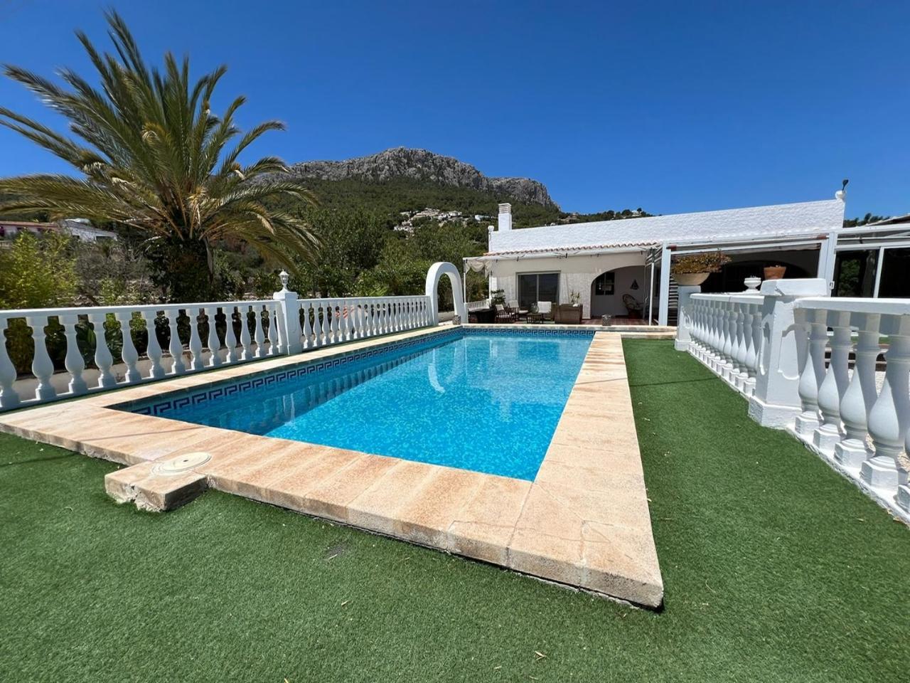 Villa Corralets Калпе Екстериор снимка